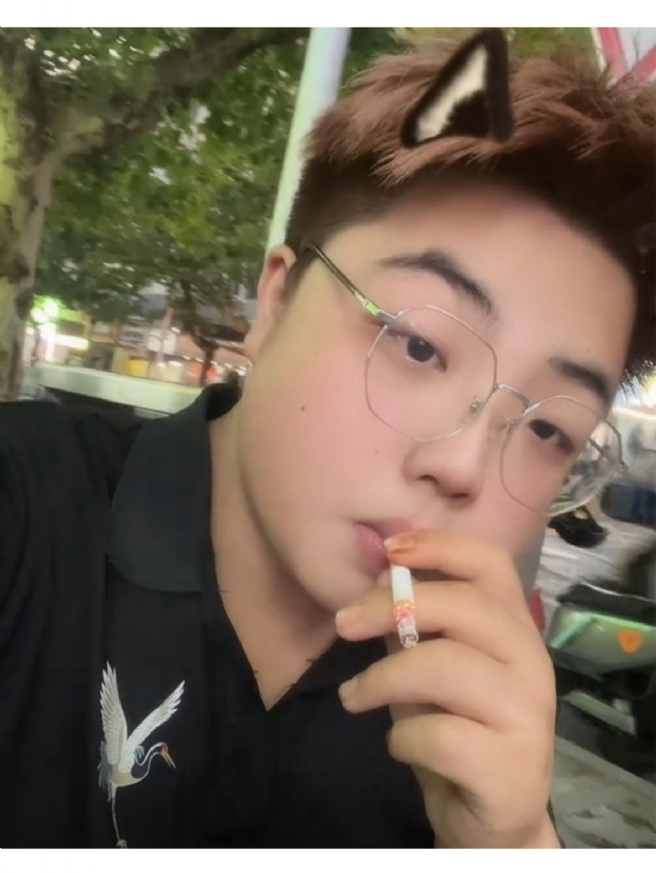 不循环的缘的第一张照片--渭南相亲服务中心