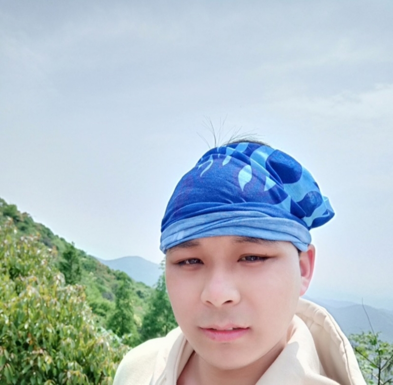 两人一世界的第一张照片--渭南相亲服务中心