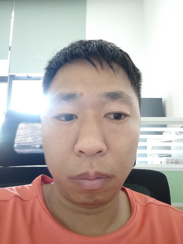 龚先生的第一张照片--渭南相亲服务中心