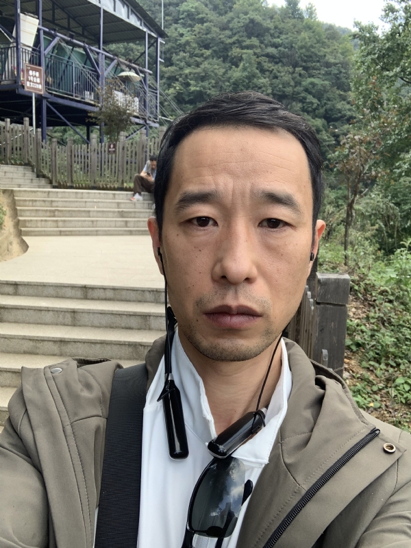 小林的第二张照片--渭南相亲服务中心