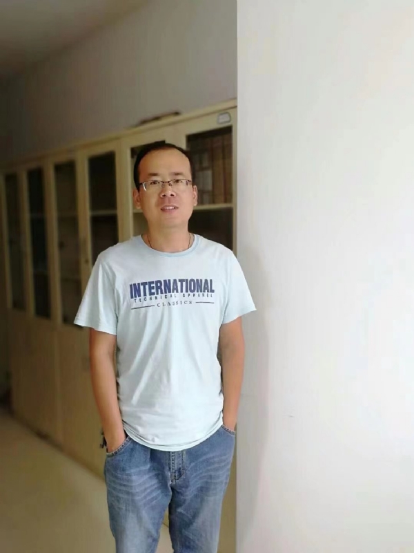 黄土麦田的第一张照片--渭南相亲服务中心
