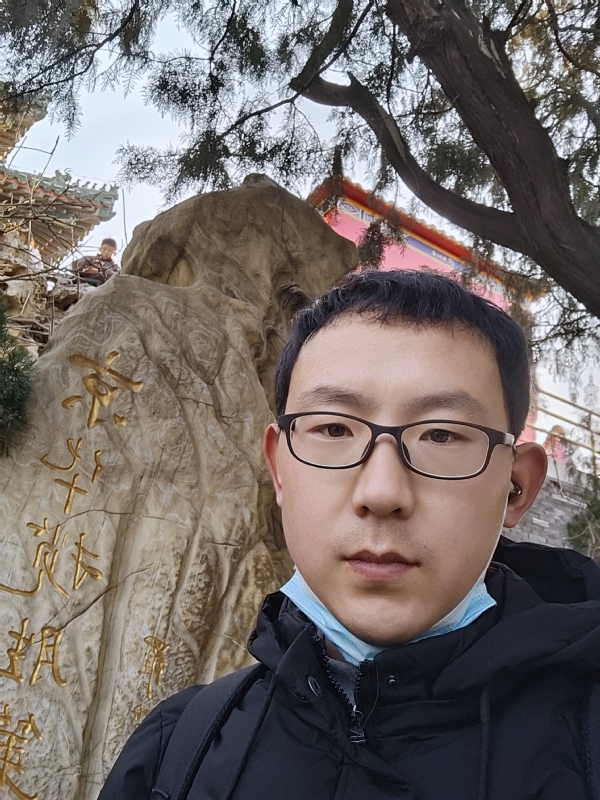 小徐要努力的第一张照片--渭南相亲服务中心