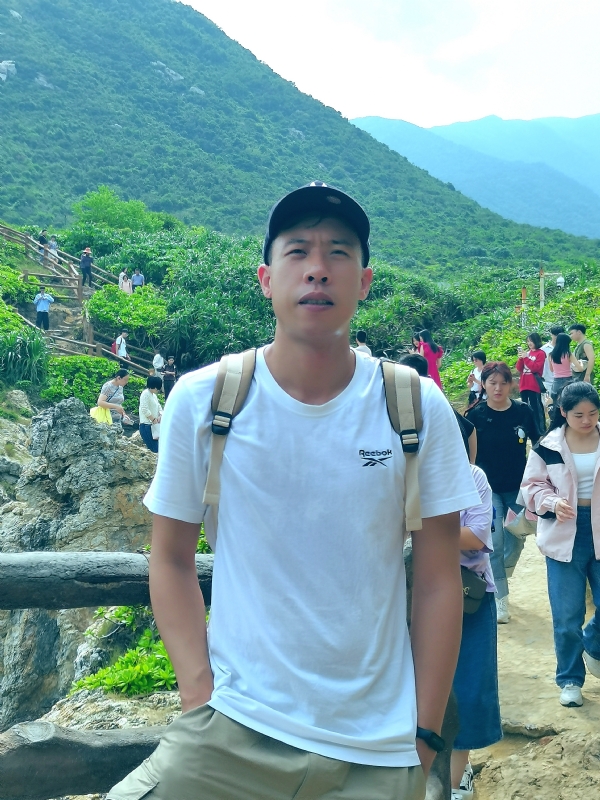 吴生的第一张照片--渭南相亲服务中心