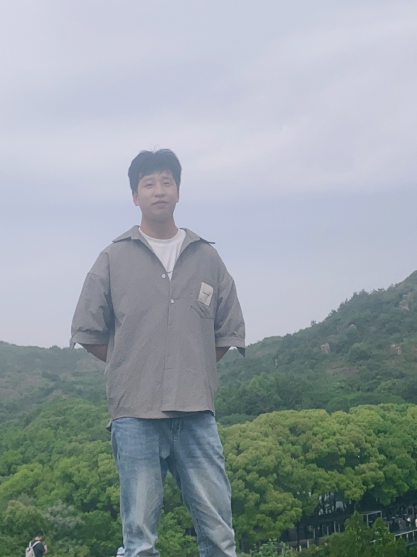 渐行渐远的第二张照片--渭南相亲服务中心