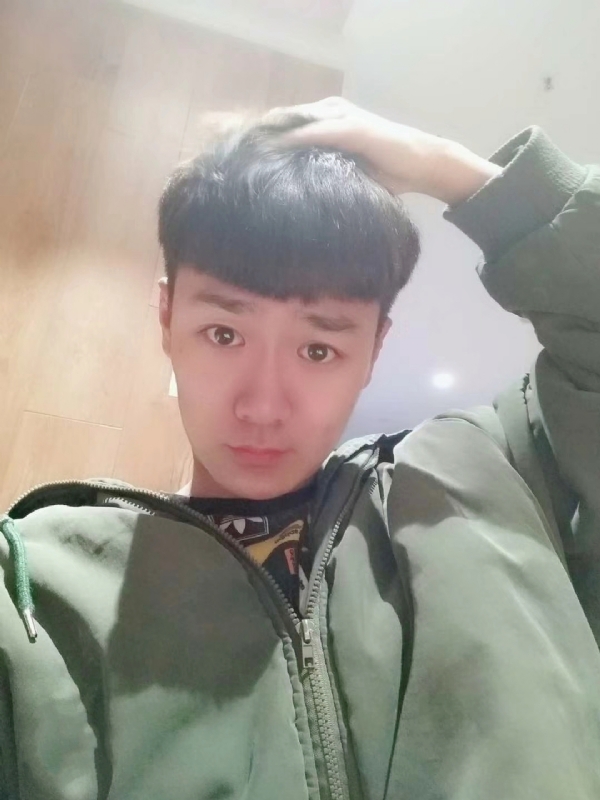 Boom的第一张照片--渭南相亲服务中心