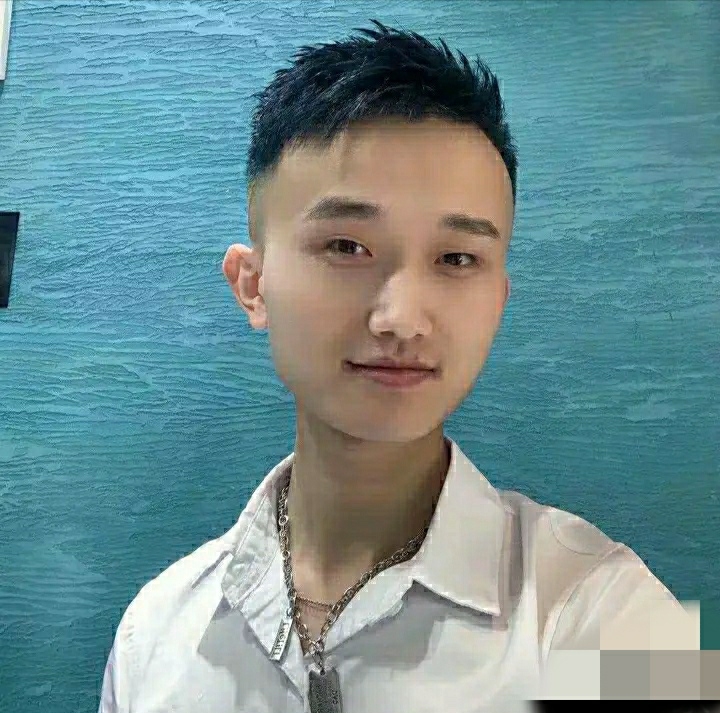 小哥哥的第一张照片--渭南相亲服务中心