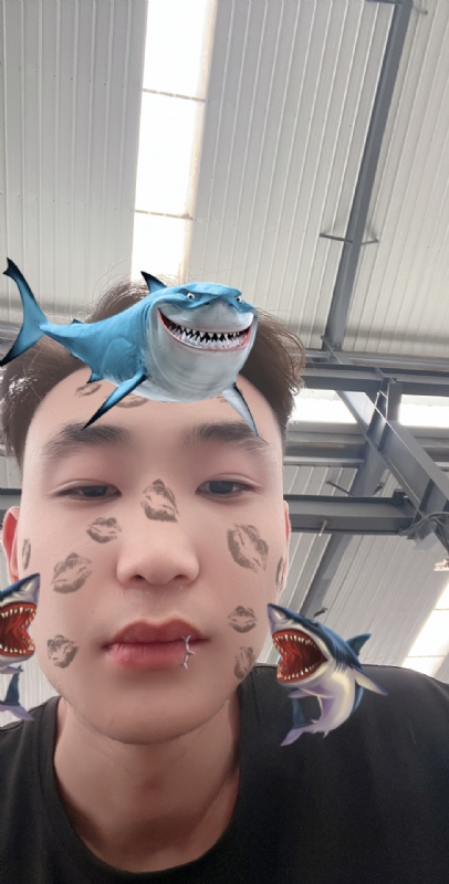 孤独的人的第一张照片--渭南相亲服务中心