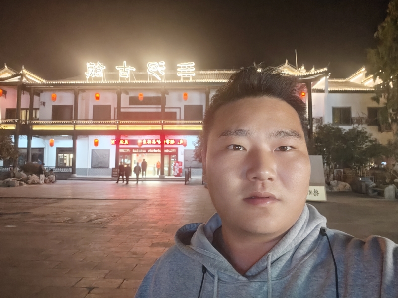 小鹿艾克的第一张照片--渭南相亲服务中心