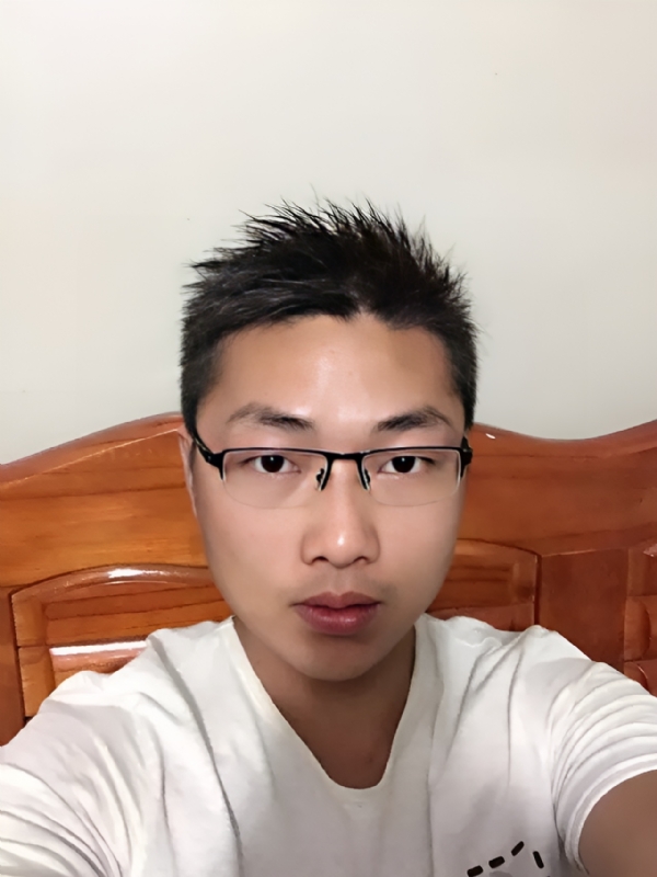 炽热的岩浆的第一张照片--渭南相亲服务中心