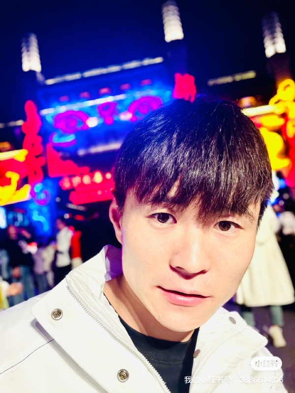 两年又三年的第二张照片--渭南相亲服务中心