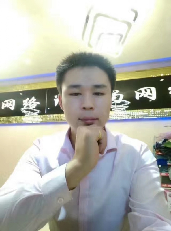沉默寡言的第一张照片--渭南相亲服务中心