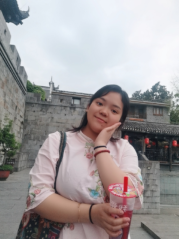敏兮小沫的第三张照片--渭南相亲服务中心
