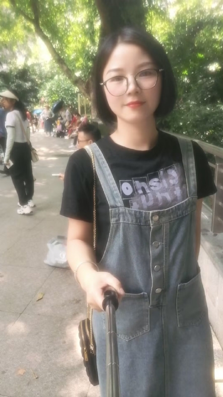 如燕的第一张照片--渭南相亲服务中心