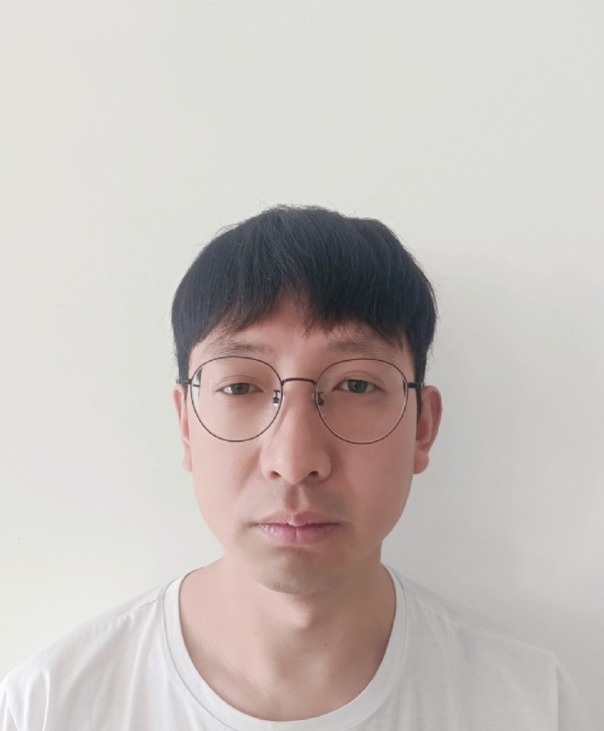 真诚的第一张照片--渭南相亲服务中心