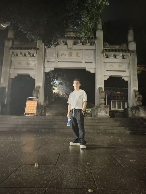慕晨的第一张照片--渭南相亲服务中心