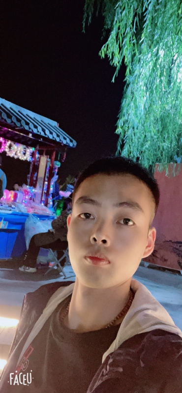 向阳而生的第一张照片--渭南相亲服务中心