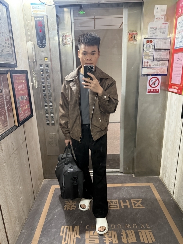 jin的第一张照片--渭南相亲服务中心