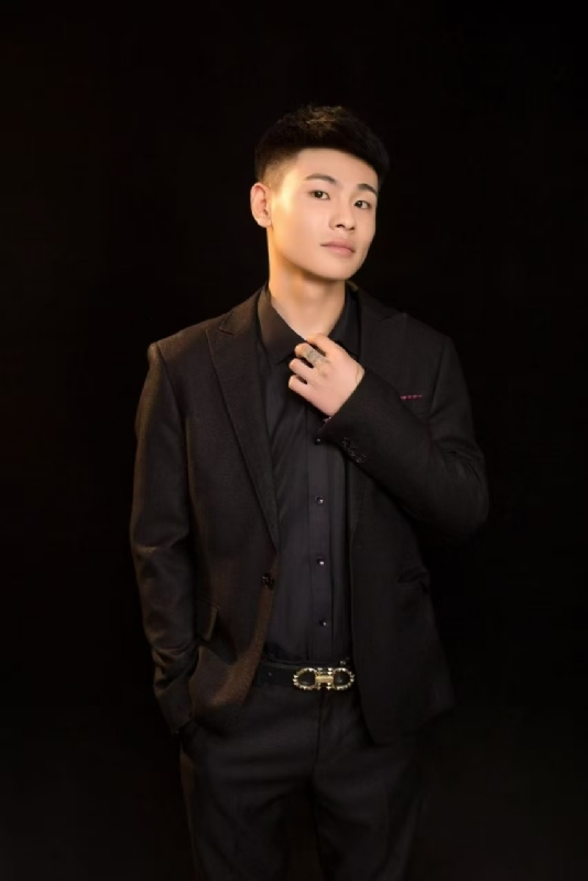 刘小船的第一张照片--渭南相亲服务中心