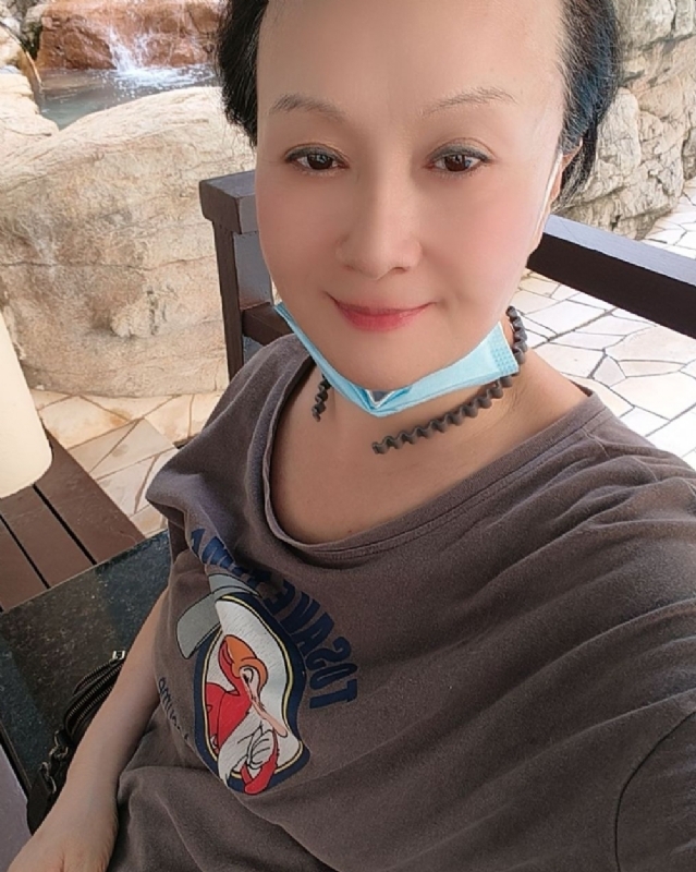 hong的第二张照片--渭南相亲服务中心