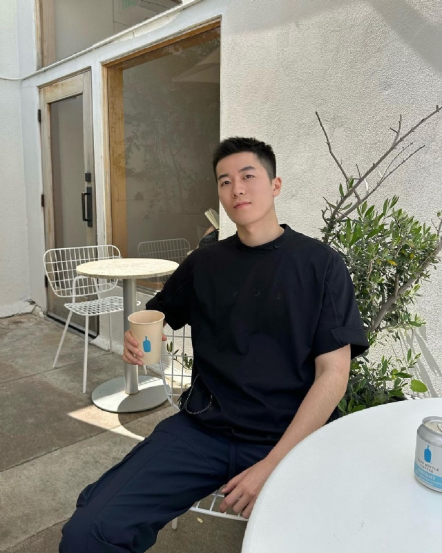 VV的第二张照片--渭南相亲服务中心