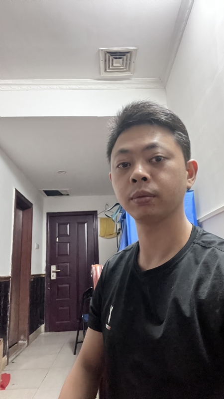 飞天猪的第一张照片--渭南相亲服务中心