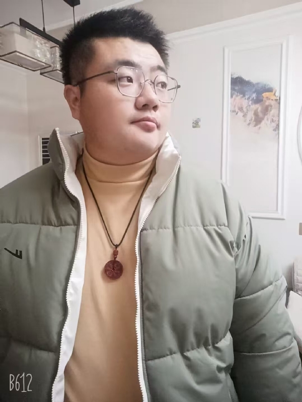 浦宁先生的第一张照片--渭南相亲服务中心