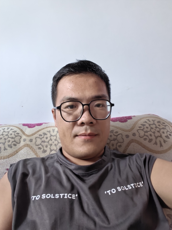 卫TF的第二张照片--渭南相亲服务中心