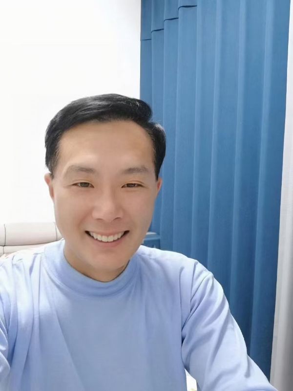 枫叶的第三张照片--渭南相亲服务中心