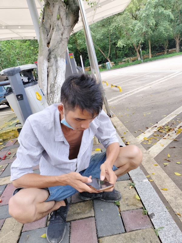 太累了的第一张照片--渭南相亲服务中心