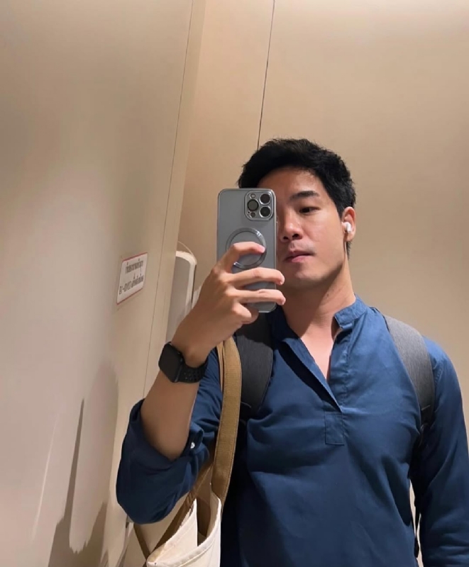 海与浪的第一张照片--渭南相亲服务中心
