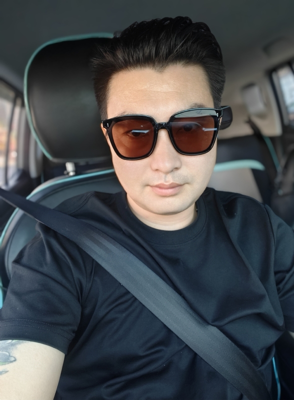 凡哥的第一张照片--渭南相亲服务中心