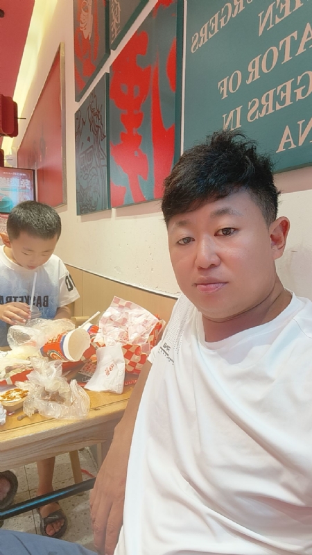 景色宏图的第一张照片--渭南相亲服务中心