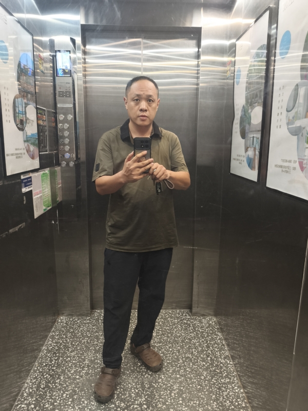 苏谋的第一张照片--渭南相亲服务中心