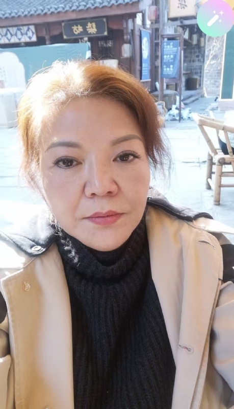 宛霞的第二张照片--渭南相亲服务中心