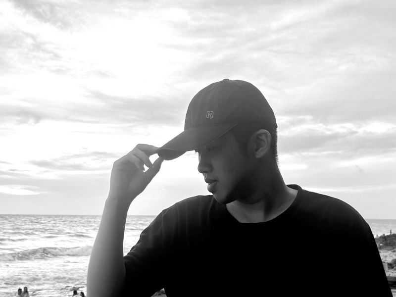 FENG的第一张照片--渭南相亲服务中心