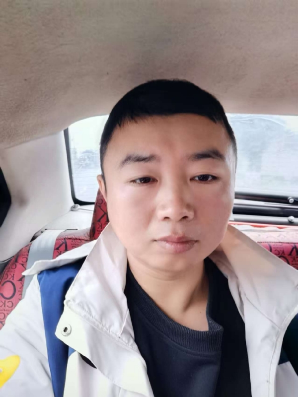 随缘的第二张照片--渭南相亲服务中心