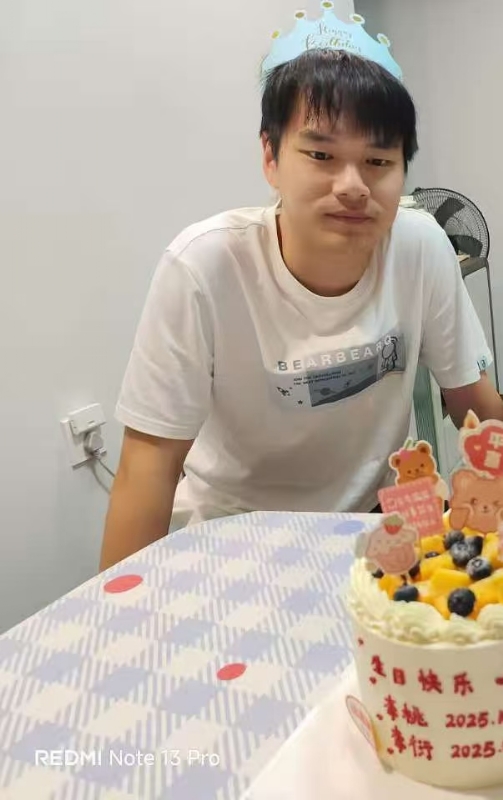 yan的第一张照片--渭南相亲服务中心