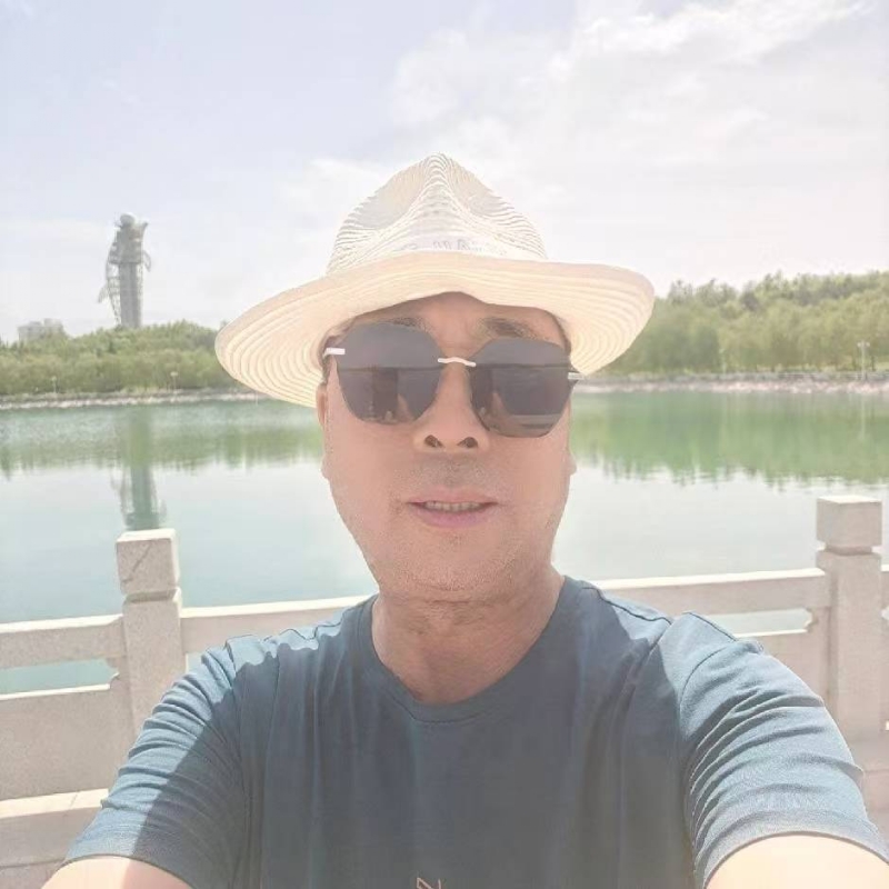 有钱人的第二张照片--渭南相亲服务中心