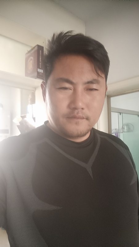 冲出亚马逊的第一张照片--渭南相亲服务中心