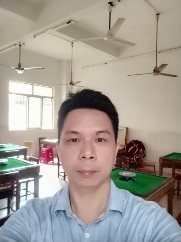 笑对人生的第一张照片--渭南相亲服务中心