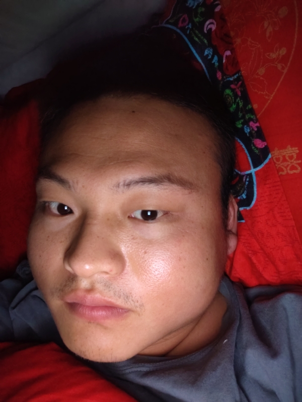 大黄的第一张照片--渭南相亲服务中心