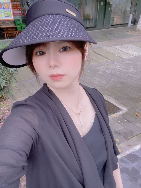 敏宝的第三张照片--渭南相亲服务中心