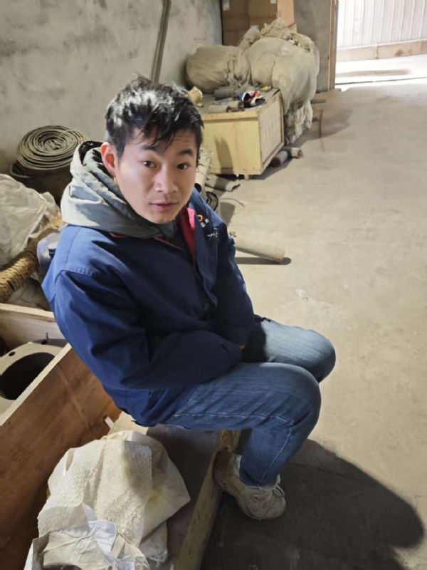 热爱生活的闫某的第一张照片--渭南相亲服务中心