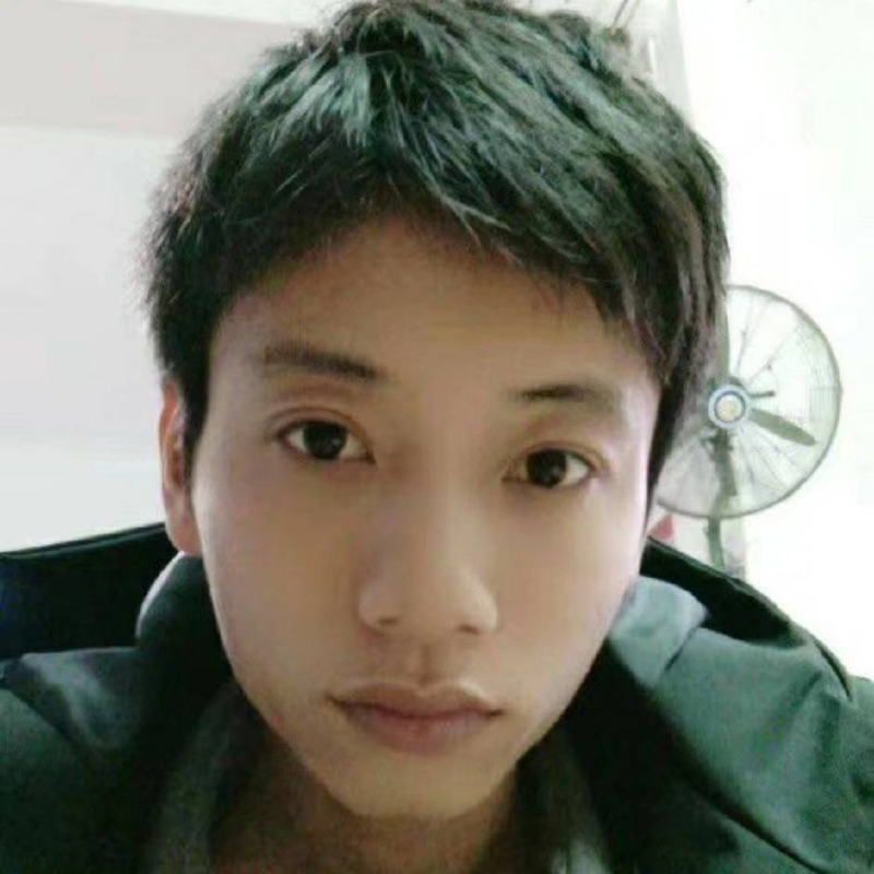 发呆的第一张照片--渭南相亲服务中心