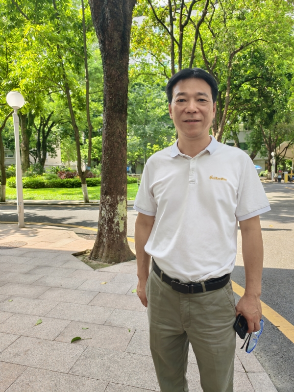 哈哥的第一张照片--渭南相亲服务中心