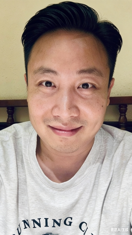 巾凡的第二张照片--渭南相亲服务中心