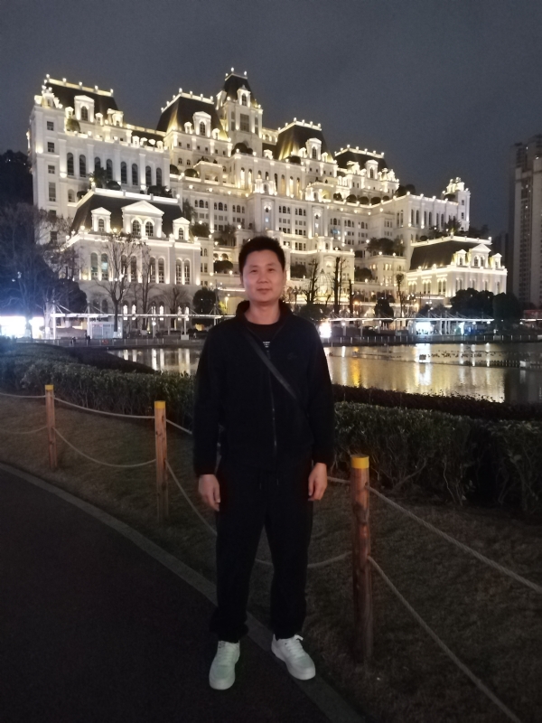 另一半的她的第三张照片--渭南相亲服务中心