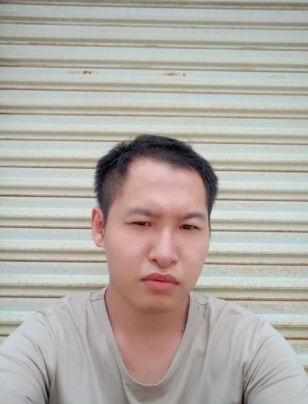 小立的第二张照片--渭南相亲服务中心