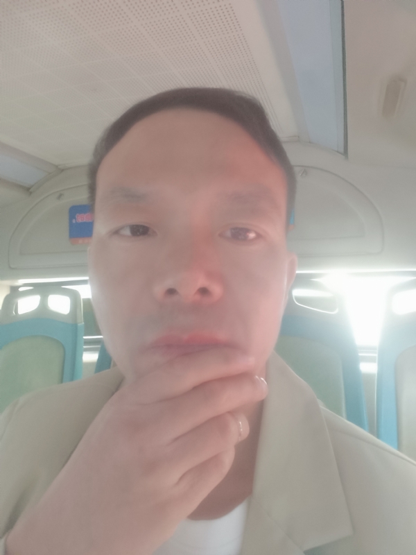 青盘的第一张照片--渭南相亲服务中心