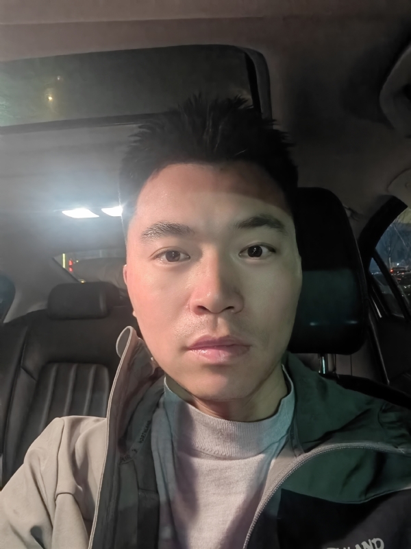 讲不出再见的第二张照片--渭南相亲服务中心